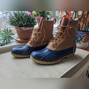EUC Women's Bean Boots